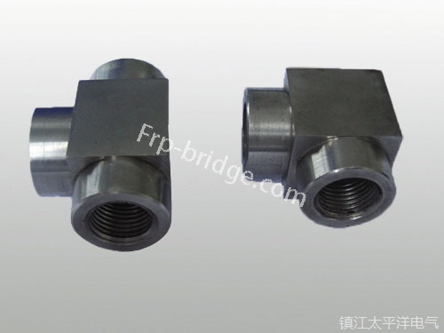 内(nèi)螺紋彎(wān)通三通(tōng)接頭