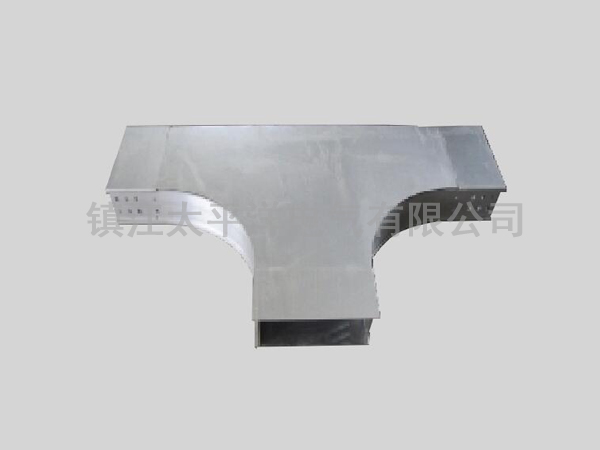 金屬橋架三通(tong)