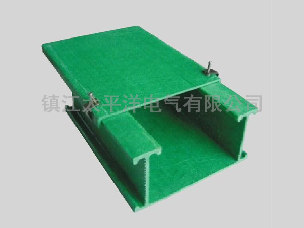 玻璃鋼槽(cáo)式橋架(工(gōng)字邊)