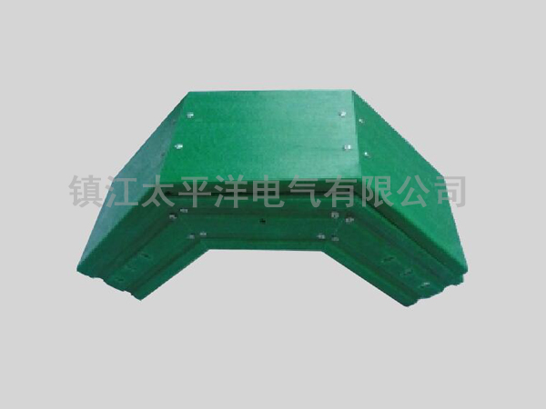 玻璃鋼垂(chuí)直上彎通(tong)