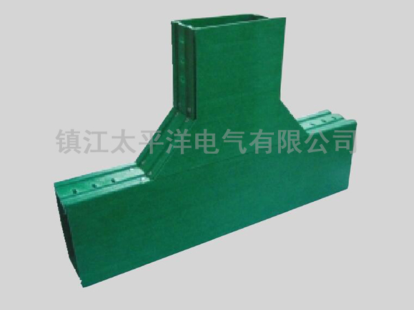 玻(bō)璃鋼水平(píng)三通